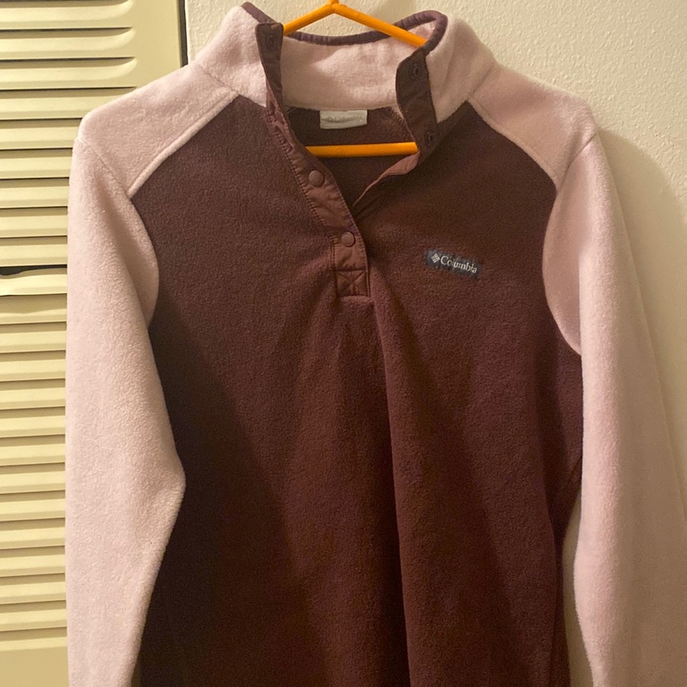 Columbia Sweatshirt
